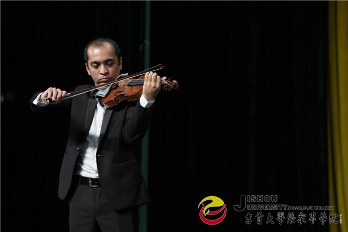 吴柯纬48.jpg